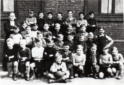 Bauwens Ecole 1942 02126