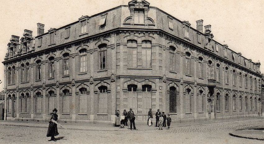 Ecole Sacr Coeur en 1905 AL 00270