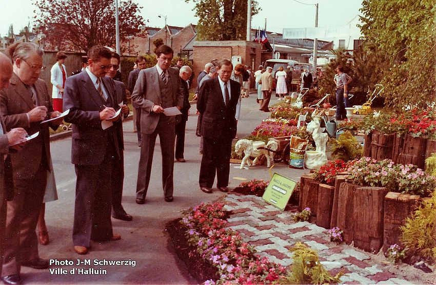 Ducastel fleurs 1979 AD 0674