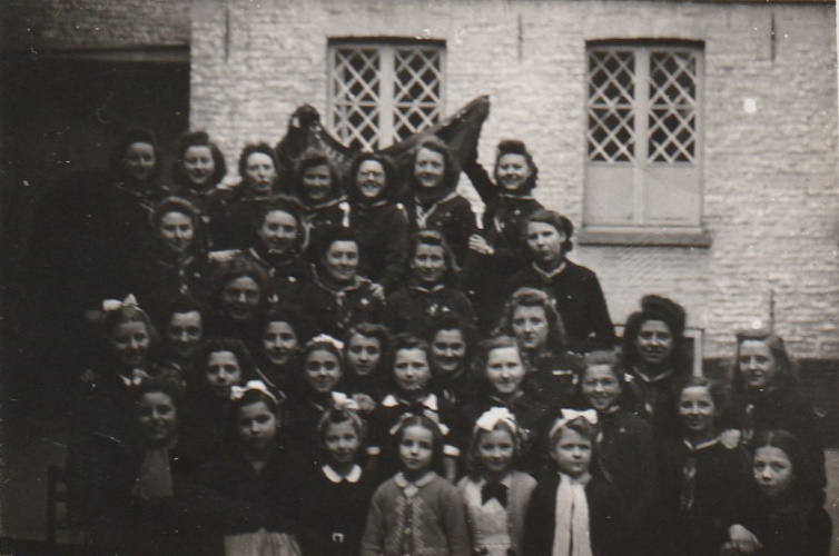 scouts halluinoises couvent 1944 BD15146